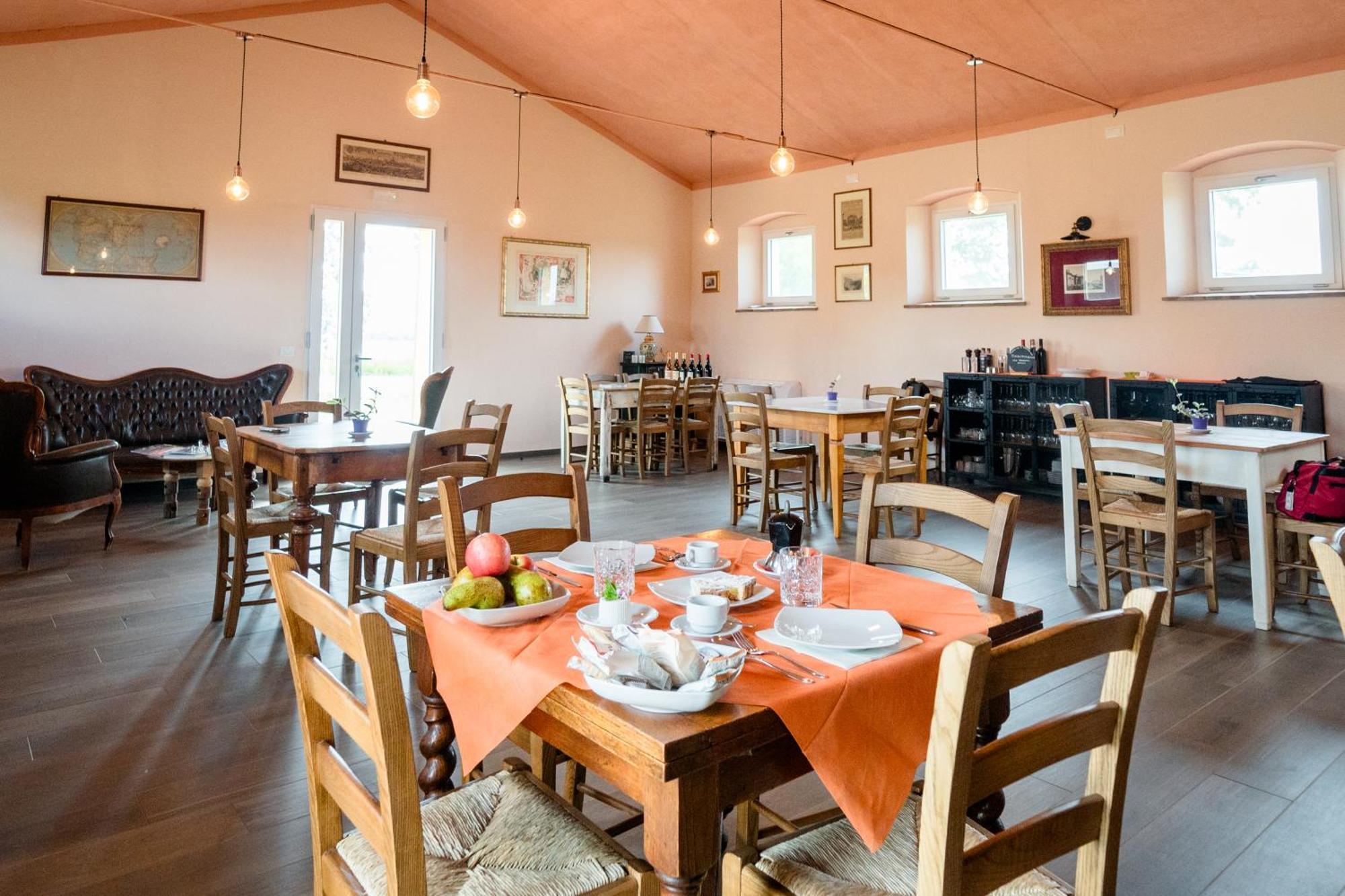 Agriturismo Bio Podere 109 - Wine&Food ألبيريزي المظهر الخارجي الصورة
