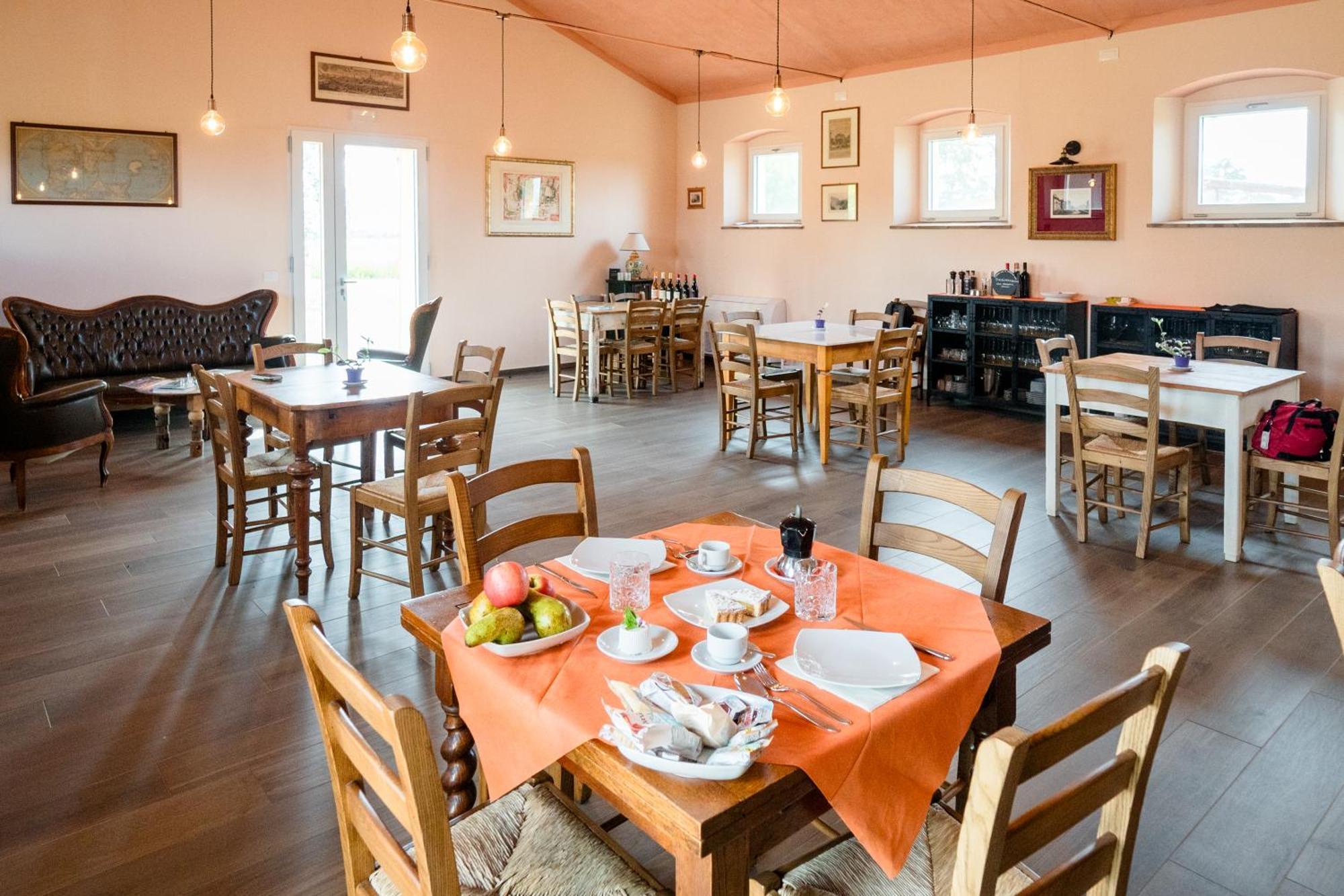 Agriturismo Bio Podere 109 - Wine&Food ألبيريزي المظهر الخارجي الصورة