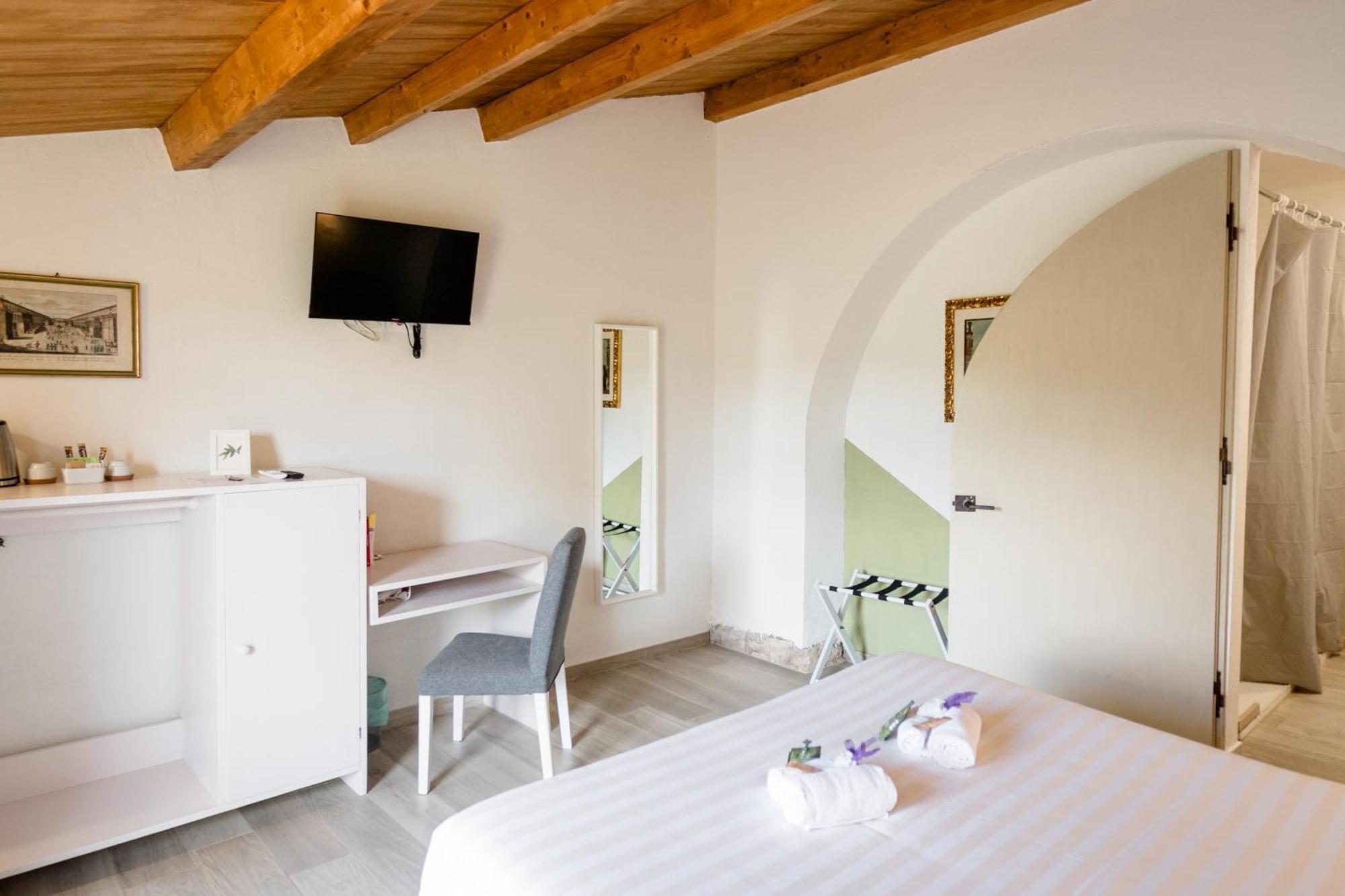 Agriturismo Bio Podere 109 - Wine&Food ألبيريزي المظهر الخارجي الصورة