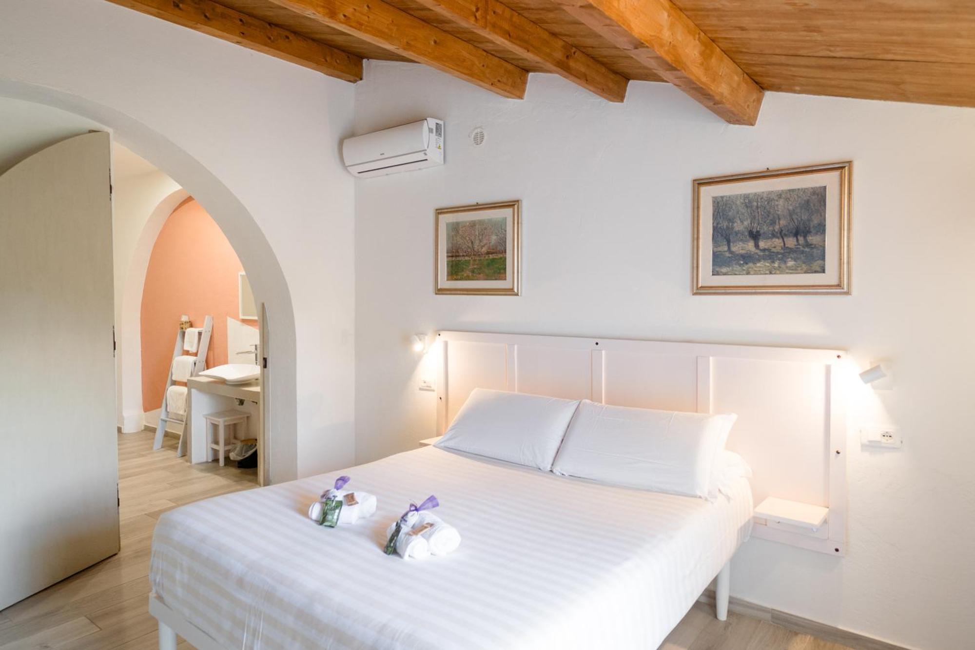 Agriturismo Bio Podere 109 - Wine&Food ألبيريزي المظهر الخارجي الصورة